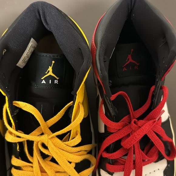 Used Jordan 1 old love new love size 10 2007 Jordan 1 mid vintage - Picture 6 of 13